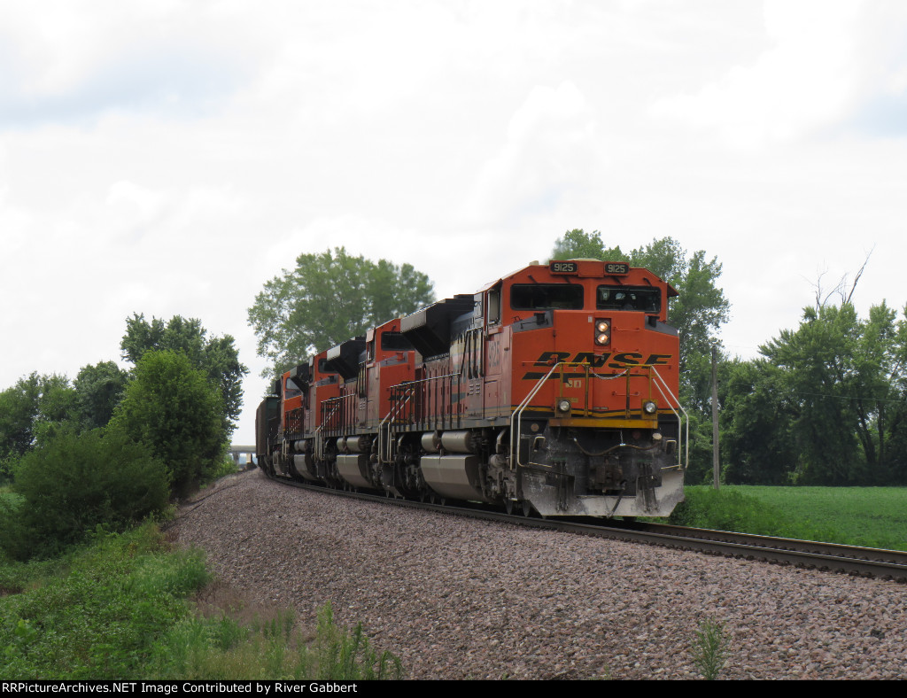 BNSF 9125